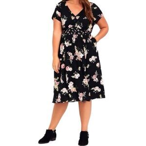 Torrid Black Floral Button-Front Midi Dress Size 3 (3X)